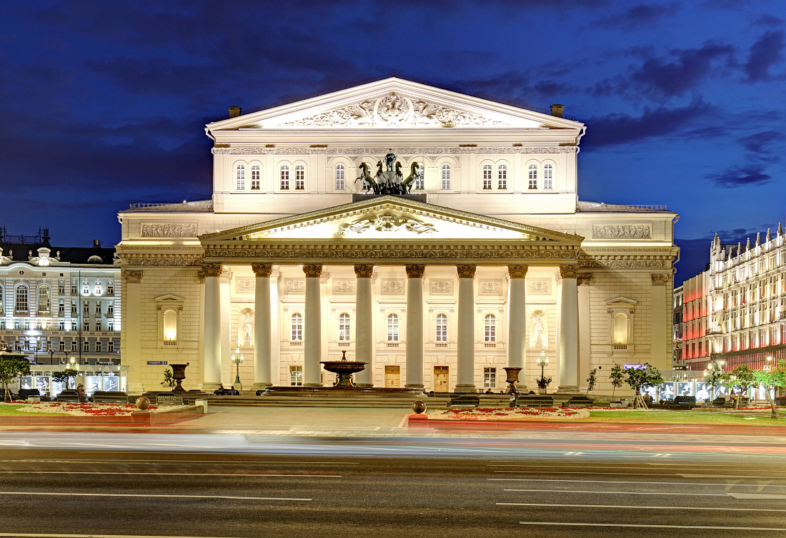 Bolshoi Theater at night