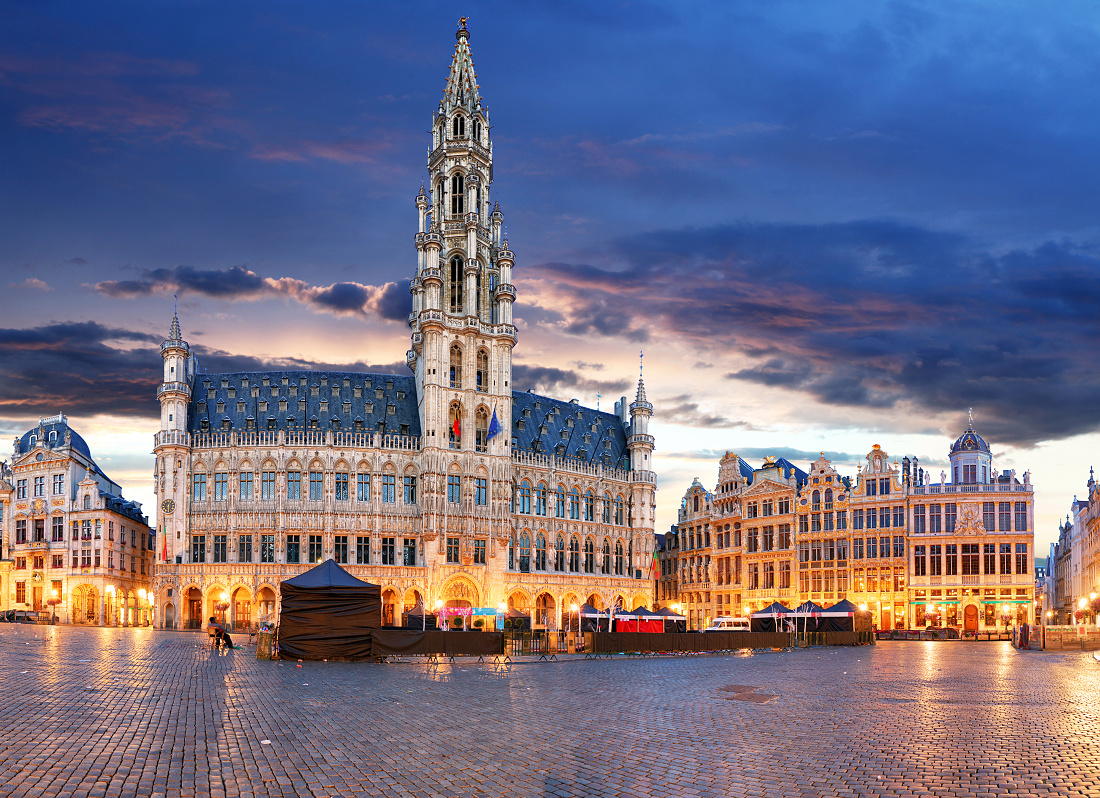 Brussels - Grand place at night