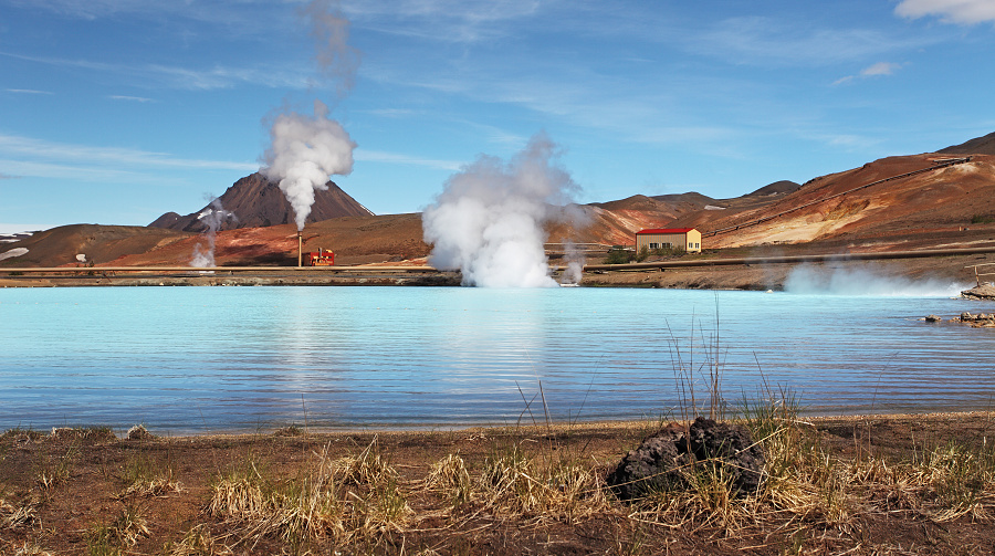 Geotermálna elektráreň - Turquoise jazero