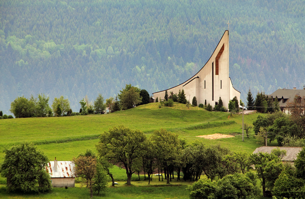 Kostol na  Raticovom vrchu, Hriňová