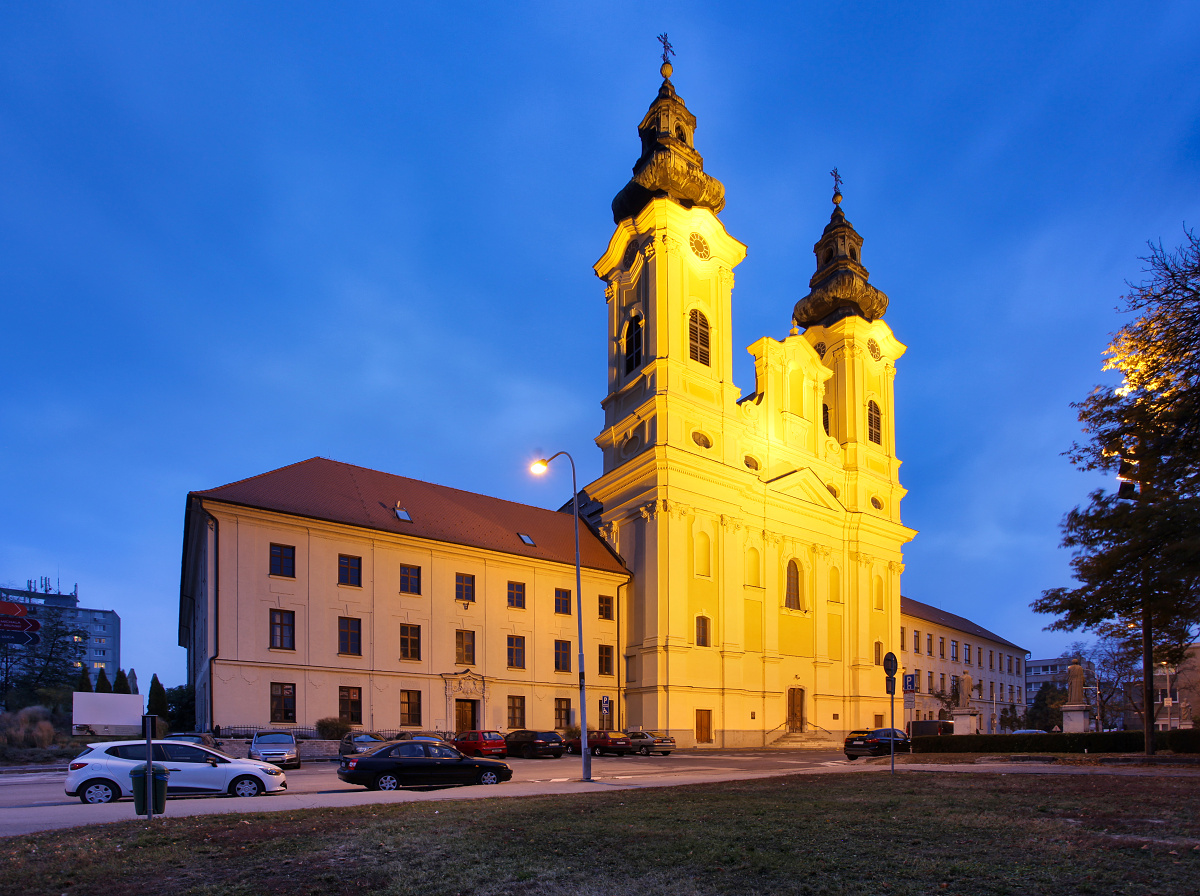 Nitra - Piaristický kostol sv. Ladislava