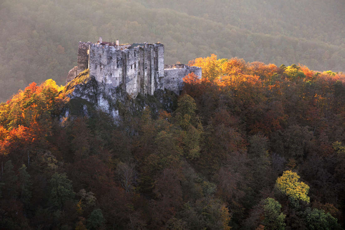 Uhrovecký hrad