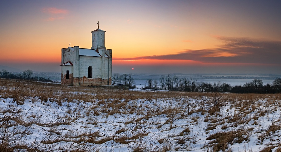 Zimná krajina s kostolíkom - Kovárce
